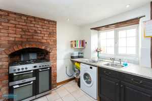 Kitchen- click for photo gallery